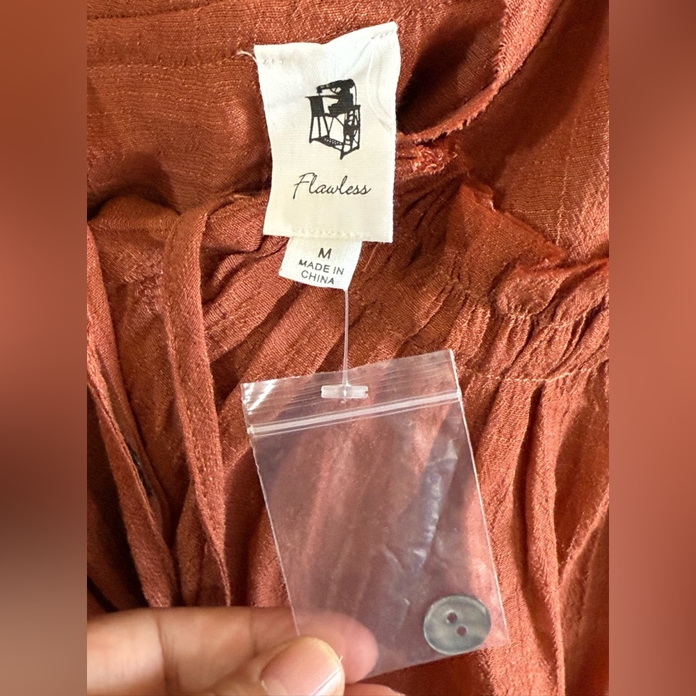 Flawless V‑Neck Terracotta Maxi Dress with Tie Back - Picture 3 of 5
